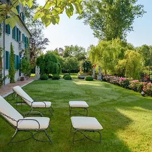 https://villa-barbaro-gianese.hotelinveneto.com